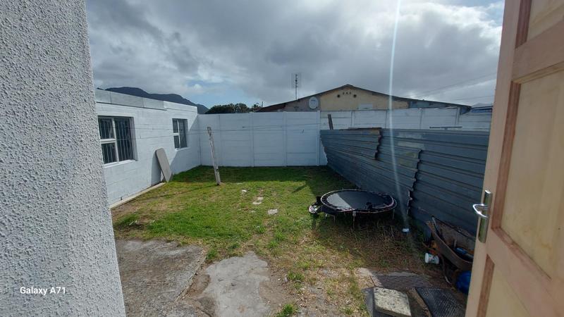 3 Bedroom Property for Sale in Steenberg Western Cape